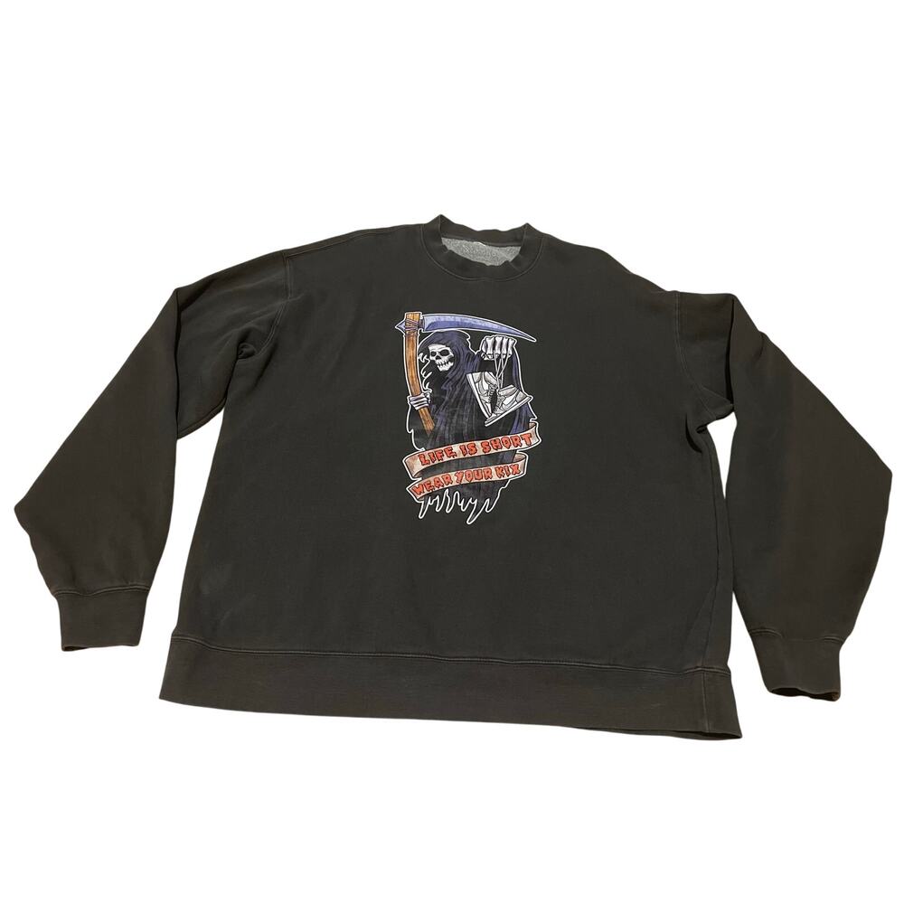 KIXNKARBS Official grim reaper life is short wear your kix Sweatshirt Size XL